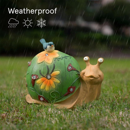 Garden Statue Snail Figurine - Solar Powered Resin Animal Sculpture, Indoor Outdoor Garden Decorations, Patio Lawn Yard Art Ornaments, Gifts for Mom