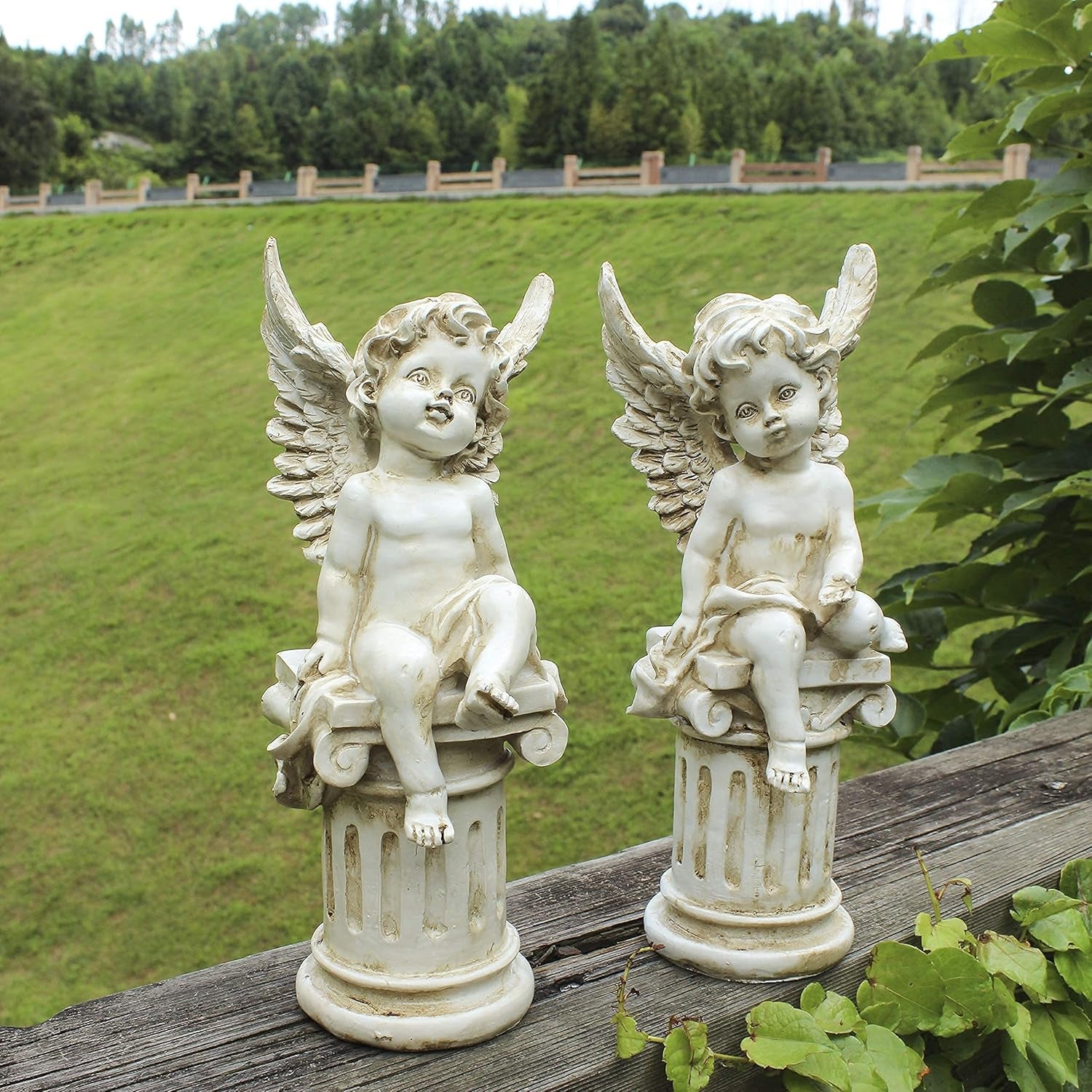 Set of 2 Cherub Angels on Roman Pillar Garden Statue Greek Column Angel Figurine Sculpture Indoor Outdoor Home Garden Decoration Antique Resin 9.8"